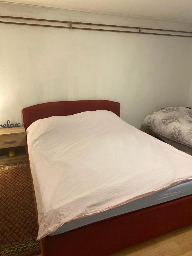 Apartman Benjamin Lejlighed Tuzla Eksteriør billede